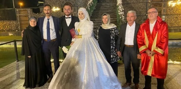 BAŞKAN ÖZDOĞAN: “YENİ ÇİFTLERİMİZLE GÜÇLÜ BİR GELECEĞE YÜRÜYORUZ”