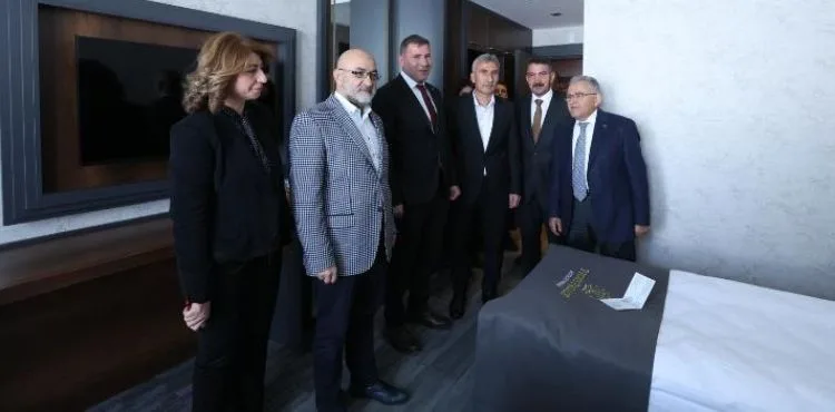 BAŞKAN BÜYÜKKILIÇ: “ERCİYES’İMİZ, TURİZMİN AMİRAL GEMİSİDİR”