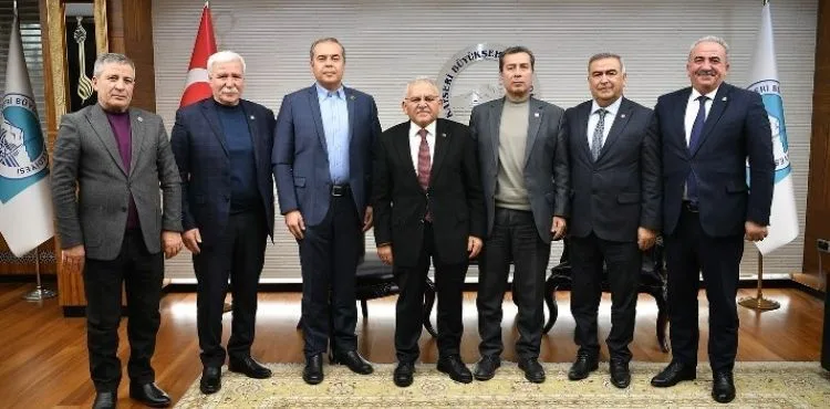 BAŞKAN BÜYÜKKILIÇ, CHP’Lİ BELEDİYE BAŞKANLARIYLA YATIRIM DEĞERLENDİRMESİ YAPTI