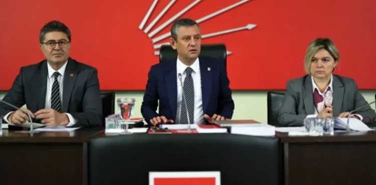 CHP Parti Meclisi, Özgür Özel başkanlığında toplandı