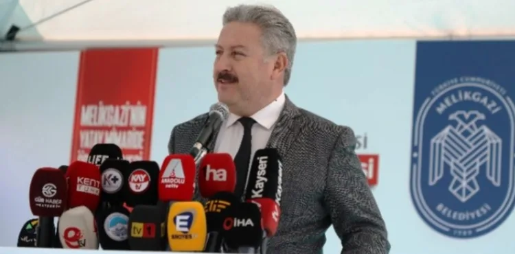ALTINOLUK MAHALLESİ’NDE YATAY MİMARİNİN TEMELLERİ ATILDI