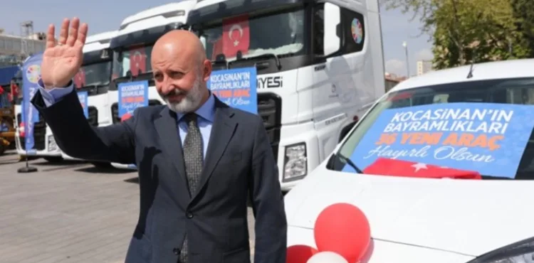 BAŞKAN ÇOLAKBAYRAKDAR, “FİLOYA EKLEDİĞİMİZ 173 YENİ ARAÇLA DAHA VERİMLİ HİZMET SUNUYORUZ”