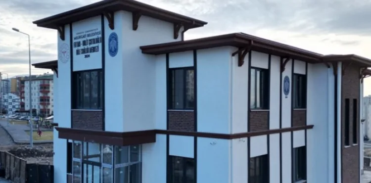 MELİKGAZİ BELEDİYESİ ŞİRİNTEPE’YE KAZANDIRACAĞI AİLE SAĞLIK MERKEZİNDE SONA GELİYOR