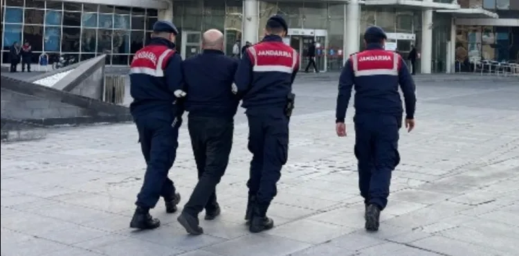 Kayseri'de 61 yıl hapis cezasıyla aranan hükümlü tutuklandı