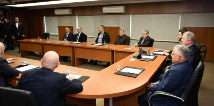 BAŞKAN BÜYÜKKILIÇ, KAYSERİ’DEKİ ULAŞIM PROJELERİ DEĞERLENDİRME TOPLANTISINA KATILDI