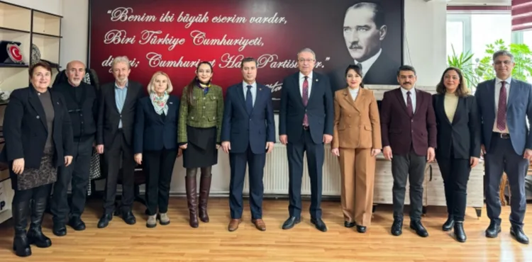 Kayseri Barosu’ndan CHP’ye Ziyaret: “Devletin Dini Adalettir”