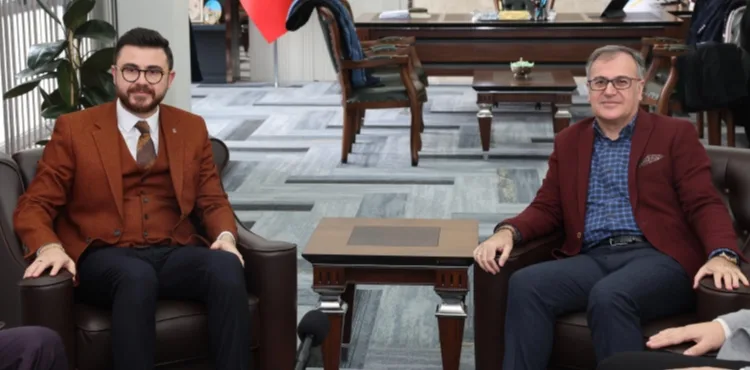 OKANDAN’IN İLK ZİYARETİ BAŞKAN ÖZDOĞAN'A