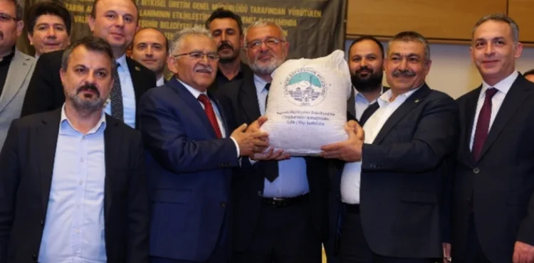 KAYSERİ, BÜYÜKŞEHİR İLE TARIMDA TÜRKİYE’NİN ZİRVESİNE YÜKSELİYOR