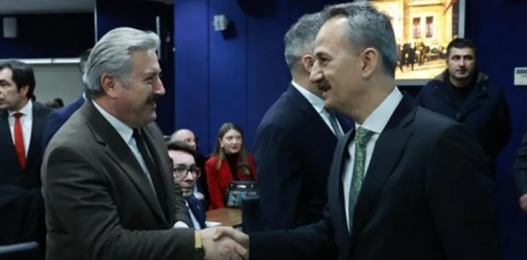 SAVUNMA SANAYİİ BAŞKANI’NDAN MELİKGAZİ BELEDİYESİ HAVACILIK VE UZAY BİLİMLERİ LİSESİ’NE ÖVGÜ