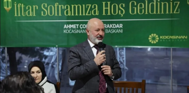 BAŞKAN ÇOLAKBAYRAKDAR, İFTARDA MECLİS ÜYELERİ VE AİLELERİYLE BİR ARAYA GELDİ