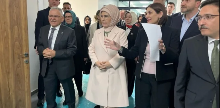 KAYSERİ YEŞİLAY REHABİLİTASYON MERKEZİ AÇILDI