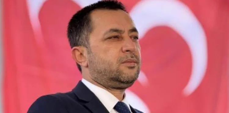 MHP KOCASİNAN İLÇE BAŞKANI ÖNDER'DEN İHTİYAÇ SAHİPLERİ İÇİN RAMAZAN KOLİSİ