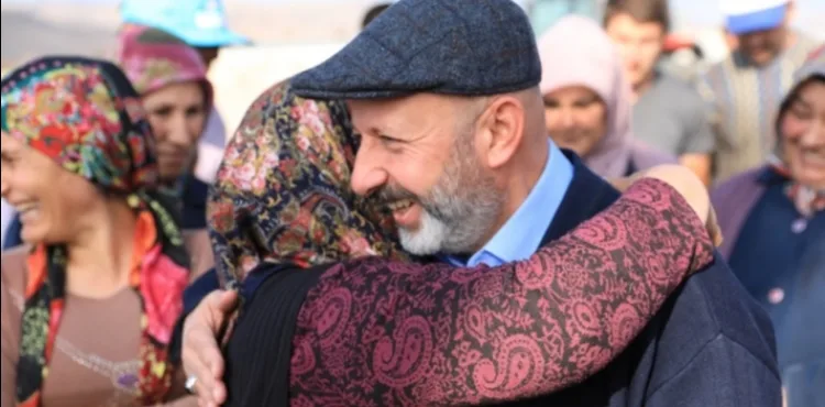 BAŞKAN ÇOLAKBAYRAKDAR, “KADINLARIMIZ, BAŞIMIZIN TACIDIR”