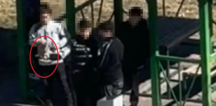 Kayseri'de kurusıkı tabancayla ateş açan 14 yaşındaki çocuk yakalandı