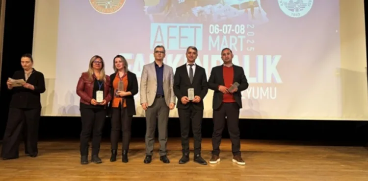 BÜYÜKŞEHİR’İN 3 GÜN SÜREN AFET FARKINDALIK VE MÜDAHALE SEMPOZYUMU TAMAMLANDI