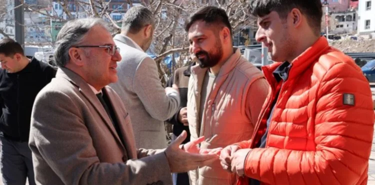 BAŞKAN ÖZDOĞAN: "ESNAFIMIZ, HACILAR'IN CAN DAMARIDIR"