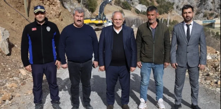 YAHYALI BELEDİYESİ KIRSAL MAHALLELERDE YOL KONFORUNUN ÇITASINI YÜKSELTİYOR