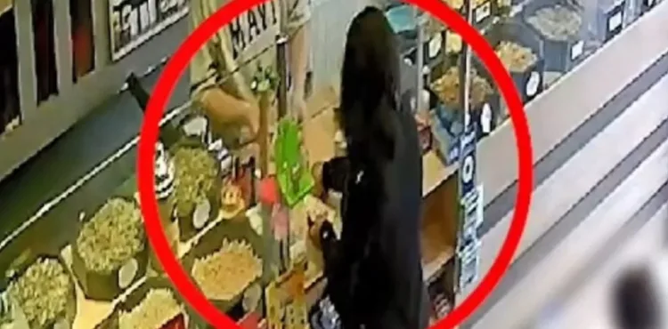Kayseri'de, hırsızlık anı kameraya yansıdı; 2 gözaltı