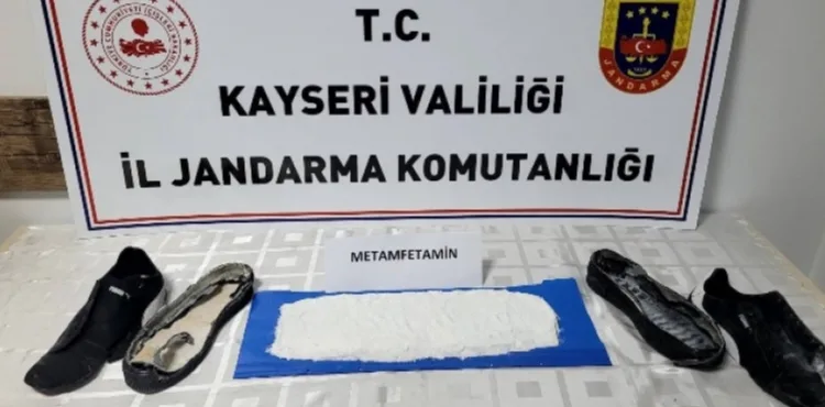 Uyuşturucu ile yakalanan İran uyruklu sanığa 15 yıl hapis