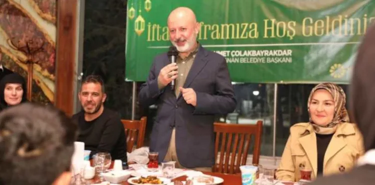 BAŞKAN ÇOLAKBAYRAKDAR, ÇOCUKLARIN GÖNLÜNÜ FETHETTİ