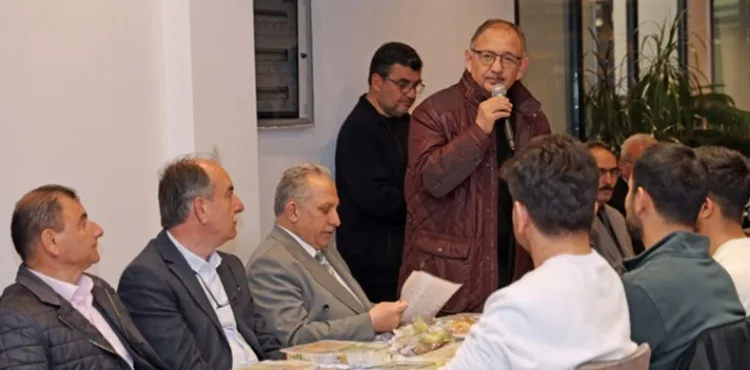 MEHMET ÖZHASEKİ TALAS’IN İKRAM SOFRASI'NDA