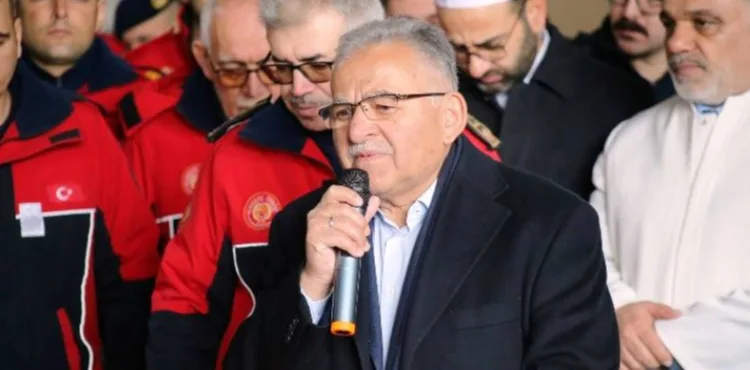 BAŞKAN BÜYÜKKILIÇ, ŞEHİT İTFAİYE GÖREVLİSİ DAĞTEKİN’İN CENAZE TÖRENİNE KATILDI