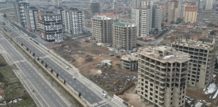 YILDIRIM BEYAZIT MAHALLESİ’NDE 2. ETAP HIZLA YÜKSELİYOR