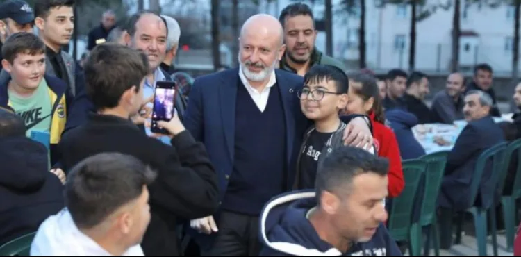 KOCASİNAN’DA İFTAR SOFRASI ERKİLET MAHALLESİ’NDE BEREKETLENDİ