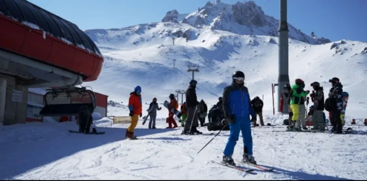 Erciyes Kayak Merkezi'nden ülke ekonomisine yıllık 200 milyon avroluk katkı