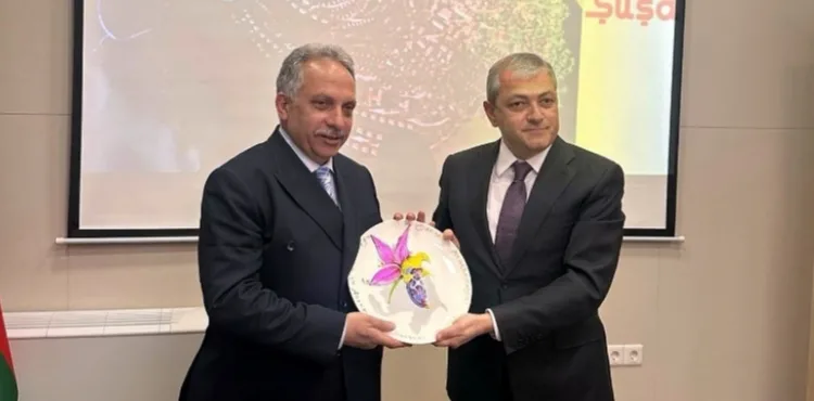 BAŞKAN YALÇIN'A ŞUŞA'DA BÜYÜK İLGİ