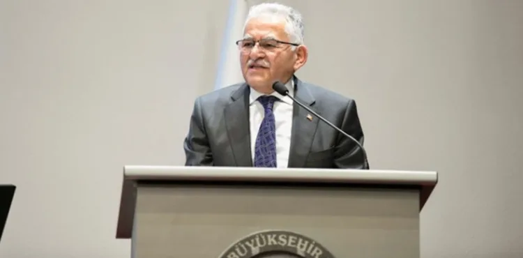 BÜYÜKŞEHİR MECLİSİ'NDE 2024 YILI FAALİYET RAPORU ONAYLANDI
