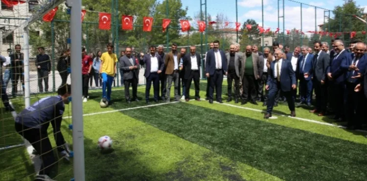 BAŞKAN BÜYÜKKILIÇ, KIRSALDA HER MAHALLEYE HİZMET GÖTÜRDÜ
