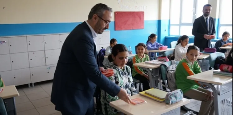 TURİZM HAFTASI’NDA ÖĞRENCİLERE “ERCİYES” SÜRPRİZİ