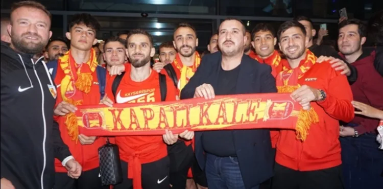 Kayserispor coşkuyla karşılandı