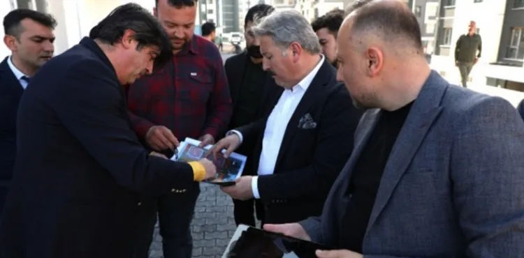 MELİKGAZİ MAHALLELERİN GELECEĞİNİ İNŞA EDİYOR