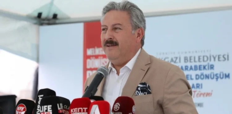 KAZIM KARABEKİR’DE 2. ETAP KENTSEL DÖNÜŞÜM KONUTLARI’NIN TEMELİ ATILDI