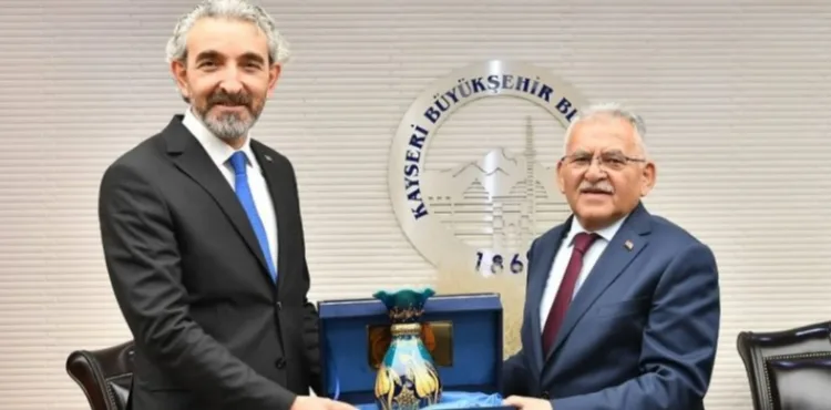 BAŞKAN BÜYÜKKILIÇ, HİZMET-İŞ SENDİKASI KAYSERİ ŞUBE BAŞKANLIĞI’NI AĞIRLADI