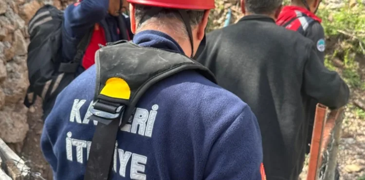 BÜYÜKŞEHİR İTFAİYE’DEN KAPUZBAŞI ŞELALELERİ’NDE 4 SAATLİK “KEÇİ” KURTARMA OPERASYONU