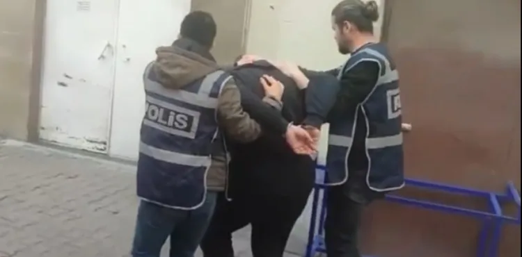 Kayseri'de 33 yıl 9 ay hapisle aranan firari hükümlü yakalandı