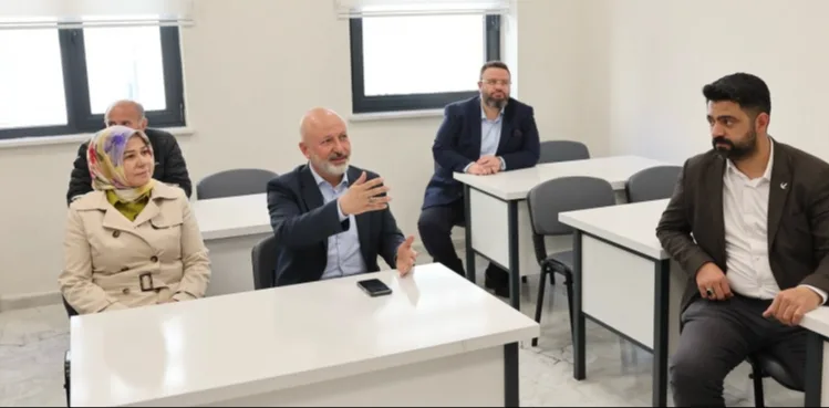 BAŞKAN ÇOLAKBAYRAKDAR, “KENDİ ÖZ KAYNAKLARIYLA TÜRKİYE’DE SAYILI, VİZYONUYLA ÖNCÜ BİR BELEDİYEYİZ.”