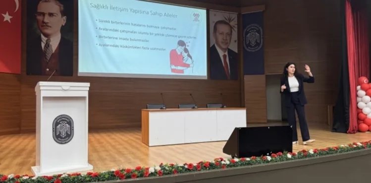 "ÖNCE AİLE" DİYEN MELİKGAZİ'DEN PERSONELE YÖNELİK AİLE EĞİTİMİ