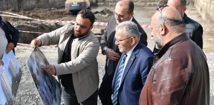 BAŞKAN BÜYÜKKILIÇ’TAN ARGINCIK’TA MODERN YAŞAM ALANLARI İÇİN İLK ADIM
