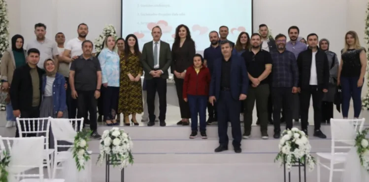 MELİKGAZİ BELEDİYESİ’NDEN EVLİLİKTE İLETİŞİM SEMİNERİ