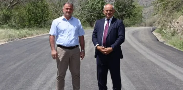 Yahyalı’da Sıcak Asfalt Serimi Başladı