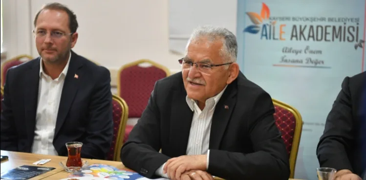 BAŞKAN BÜYÜKKILIÇ’TAN AİLE AKADEMİSİ’NE ÖZEL ZİYARET