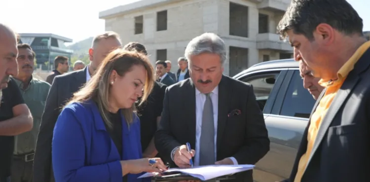 ÖRNEK BİR YAŞAM ALANI MELİKGAZİ’DE HIZLA YÜKSELİYOR