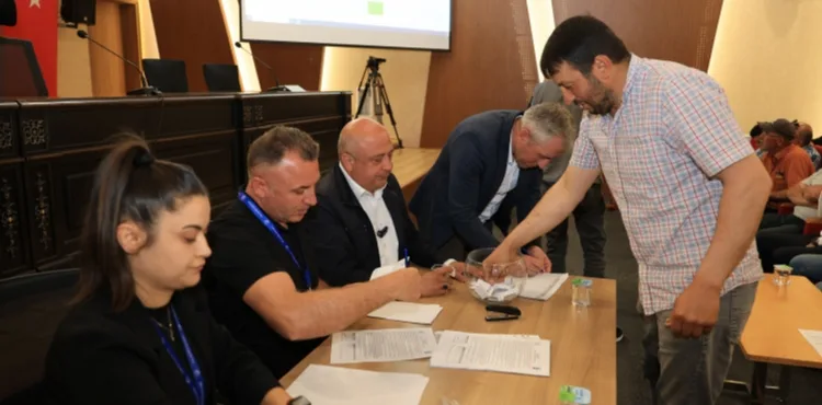 TALAS’TA KURBAN SATIŞ YERLERİ KURA İLE BELİRLENDİ
