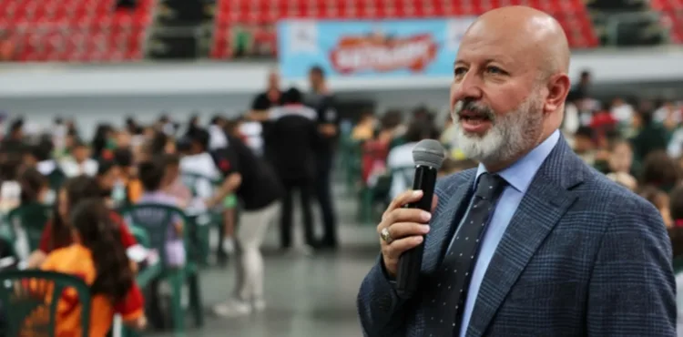 BAŞKAN ÇOLAKBAYRAKDAR: “KAYSERİ’Yİ SATRANÇTA DA MARKA ŞEHİR YAPMAK İÇİN ÇALIŞIYORUZ”