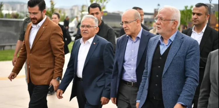 BAŞKAN BÜYÜKKILIÇ, BAKAN ŞİMŞEK’E MUTFAK SANATLARI MERKEZİ’Nİ TANITTI