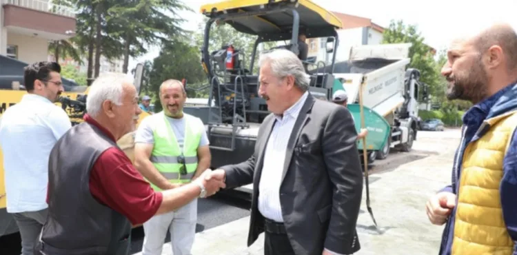 MELİKGAZİ BELEDİYESİ ASFALT SEZONUNA HIZLI BİR GİRİŞ YAPTI